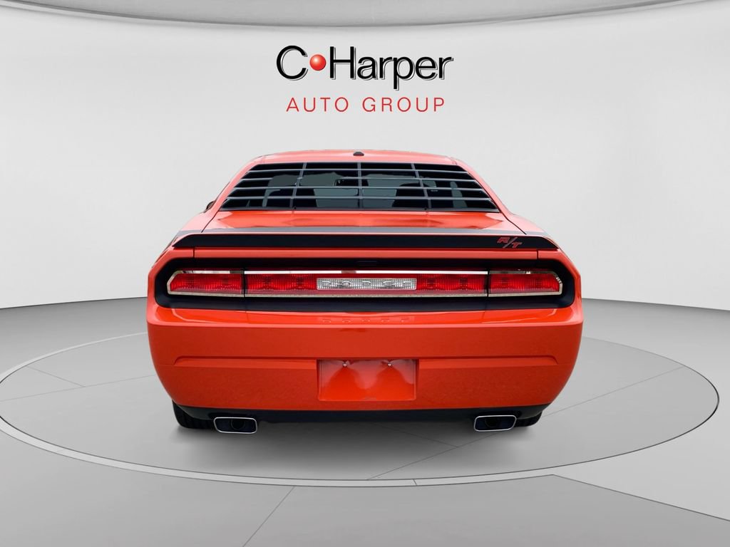 Used 2013 Dodge Challenger R/T RWD image 4