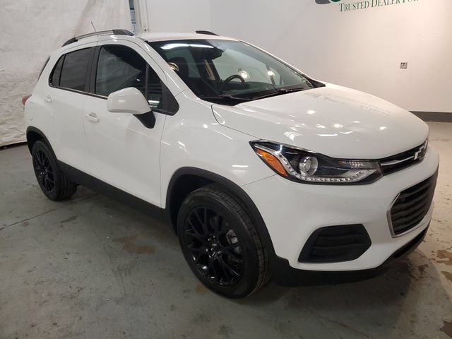 Used 2021 Chevrolet Trax LT w/ Sport Edition AWD/4WD image 9