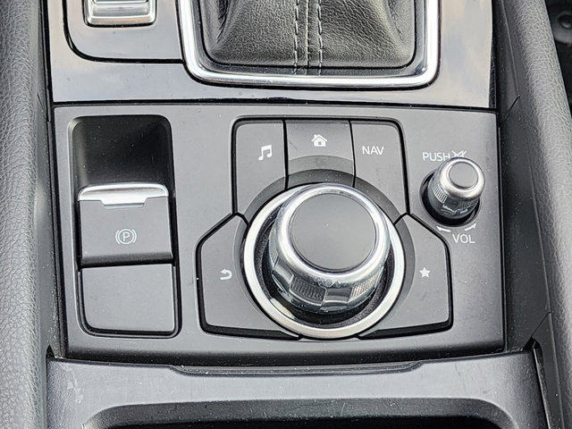 Used 2018 MAZDA MAZDA3 Sport image 15