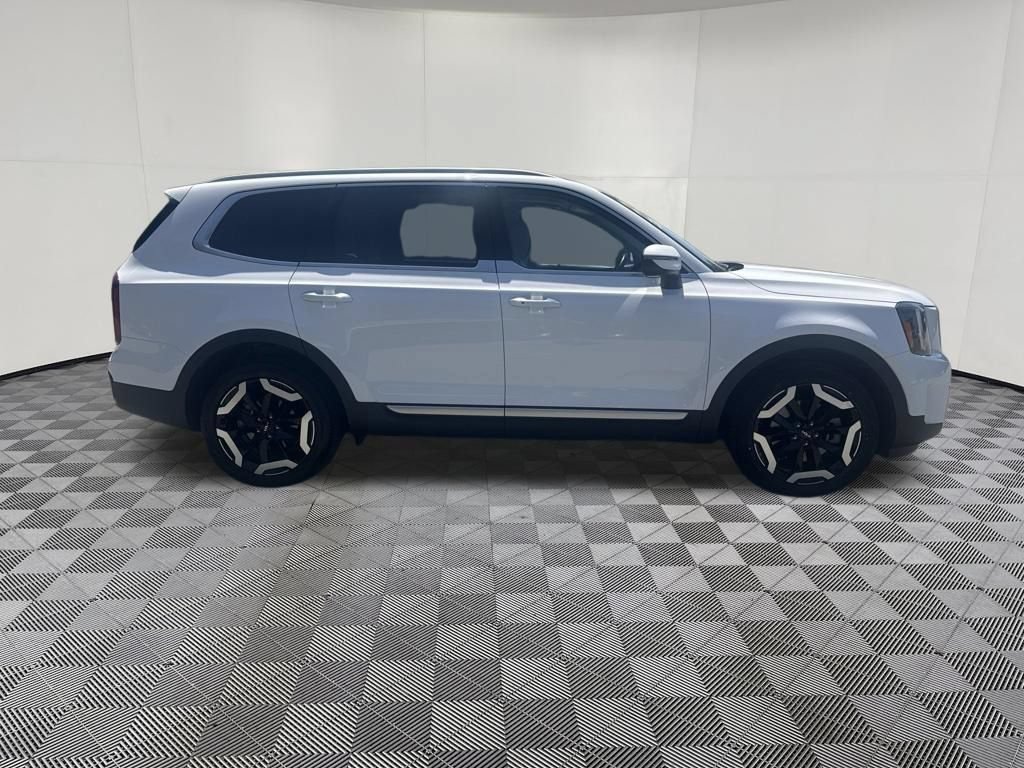 Used 2024 Kia Telluride S w/ S Sunroof Package AWD/4WD image 4