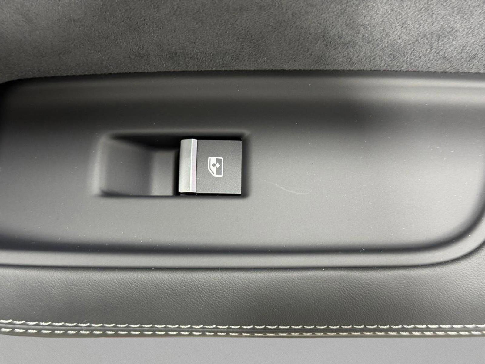 New 2026 Audi SQ8 Prestige image 24