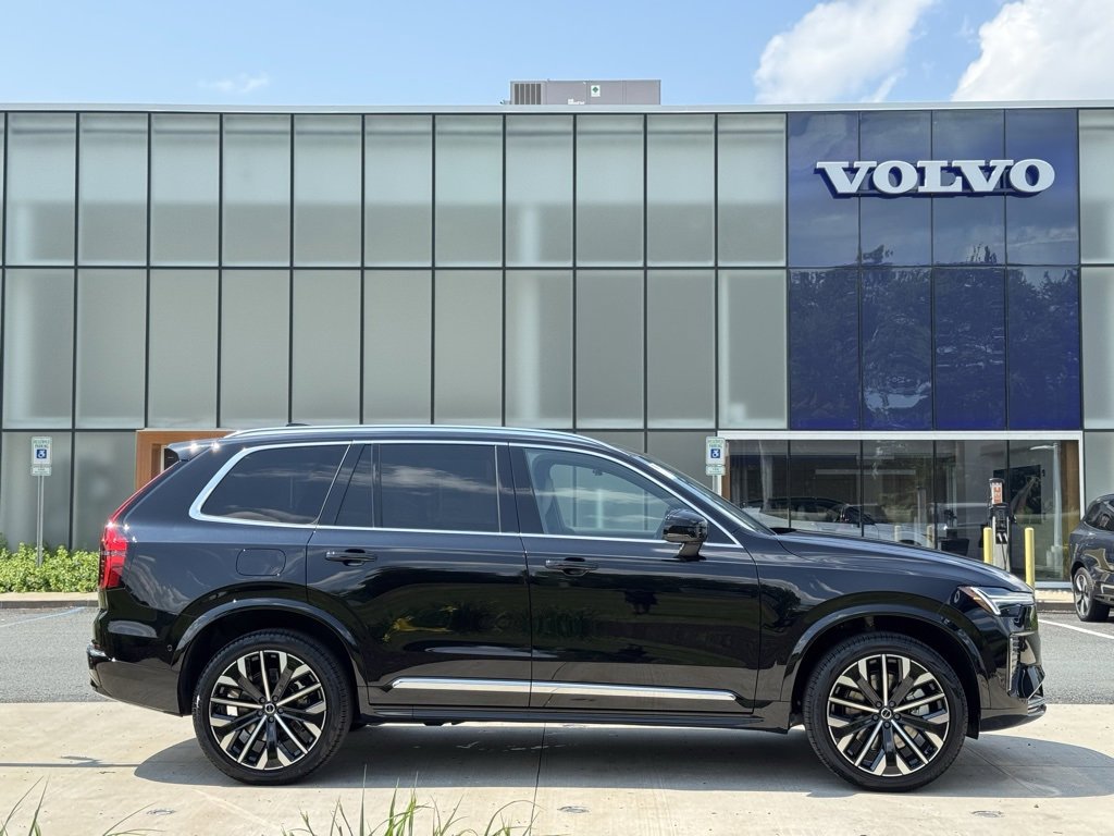 New 2026 Volvo XC90 T8 Plus image 5