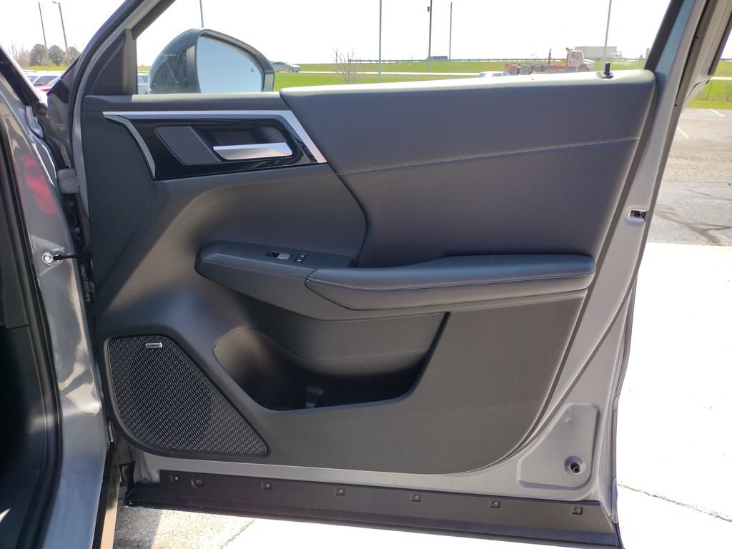 New 2026 Mitsubishi Outlander AWD image 34