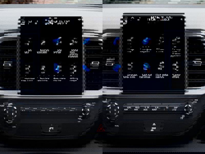 New 2026 Hyundai Venue SE image 13