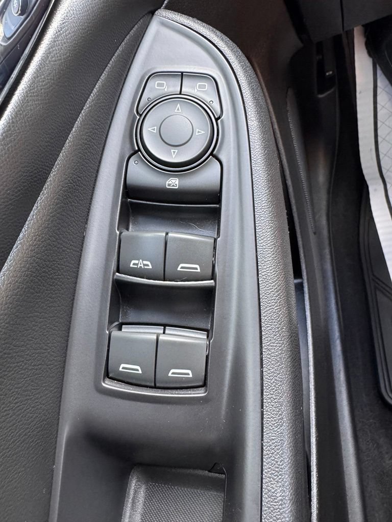 Used 2019 Chevrolet Volt LT w/ Comfort Package FWD image 20
