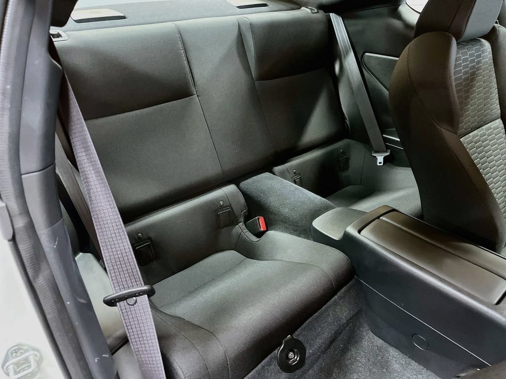 Used 2025 Toyota GR86 w/ ALL Weather Mat Package (TMS) RWD image 24