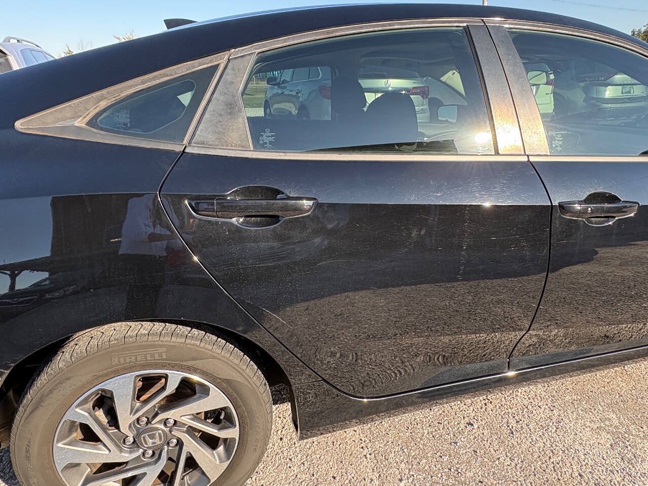Used 2018 Honda Civic EX image 7