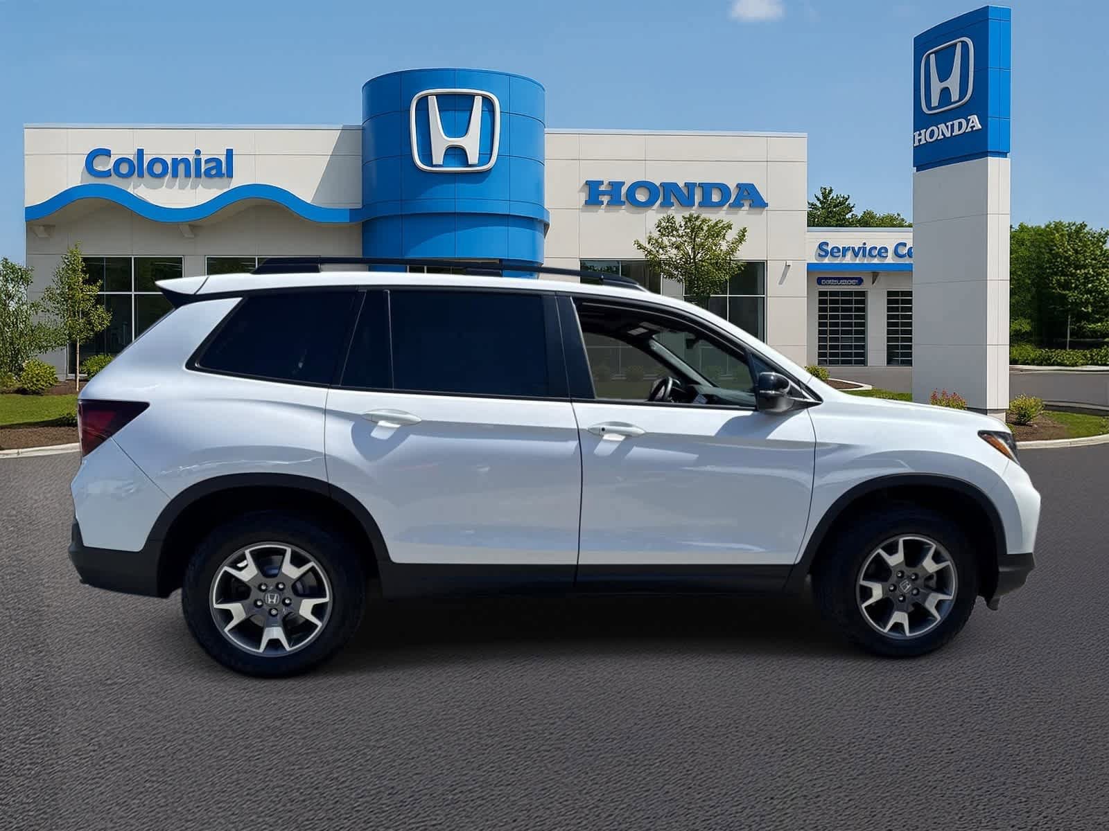 Used 2023 Honda Passport TrailSport image 8