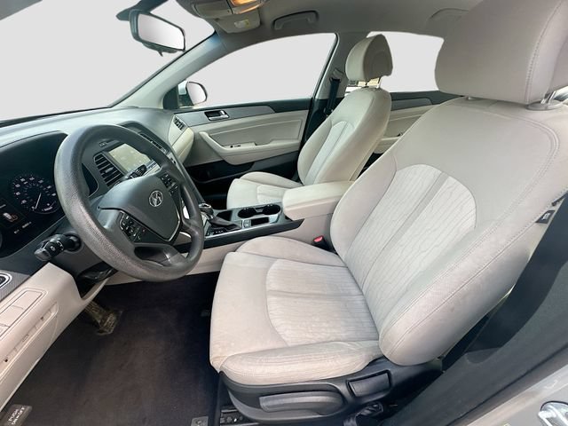 Used 2017 Hyundai Sonata SE FWD image 21