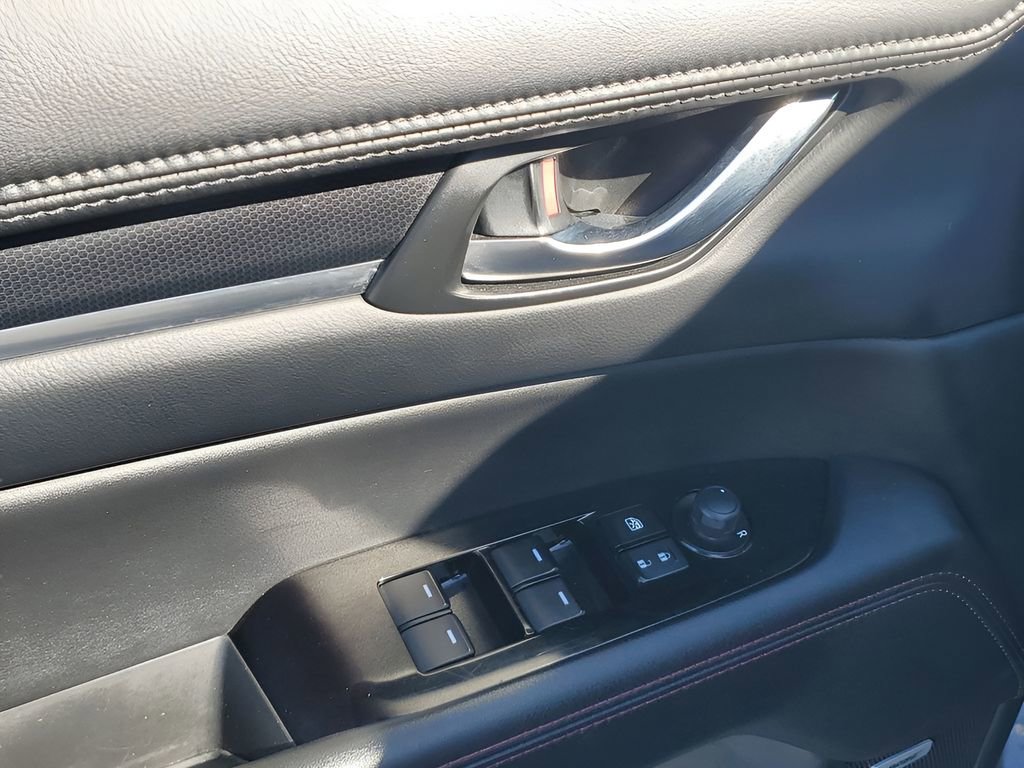 Used 2025 MAZDA CX-5 Carbon Edition image 47