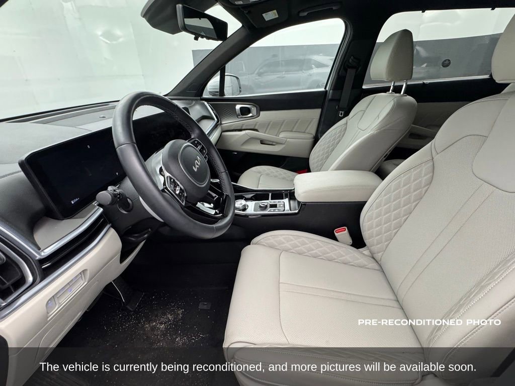 Used 2025 Kia Sorento SX Prestige AWD/4WD image 9