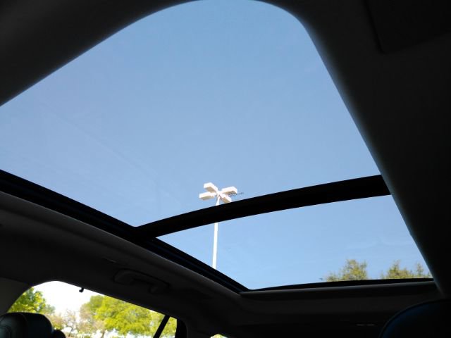 Used 2020 Lincoln Aviator Grand Touring w/ Equipment Group 301A AWD/4WD image 7