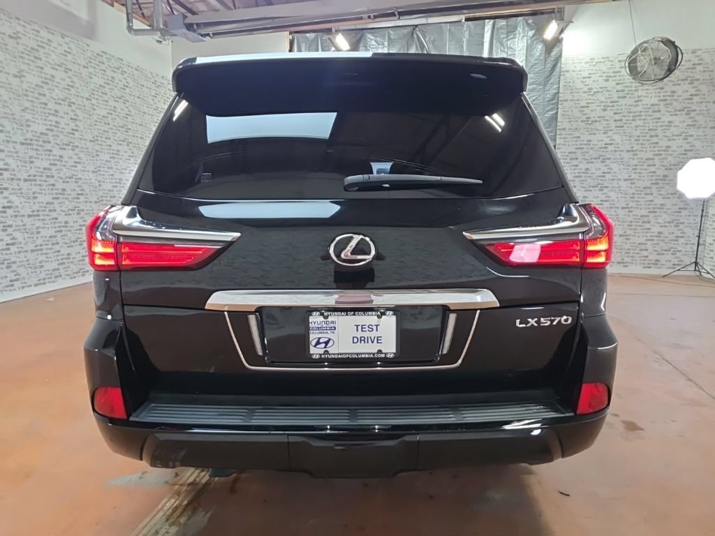 Used 2019 Lexus LX 570 4WD w/ Luxury Package image 6