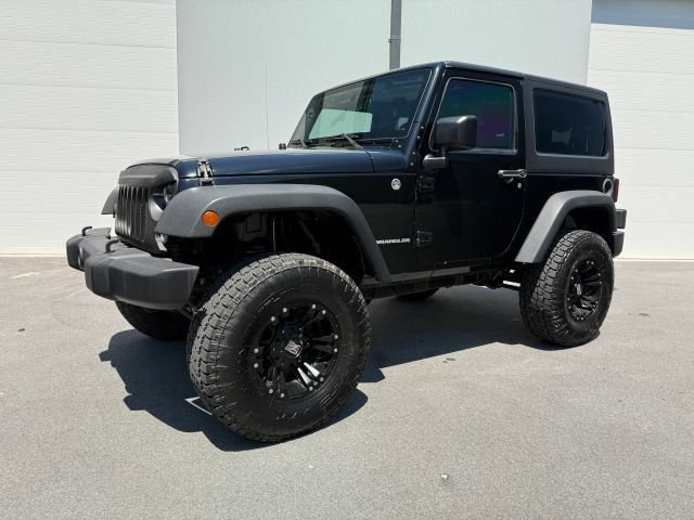 Used 2015 Jeep Wrangler Sport AWD/4WD image 2