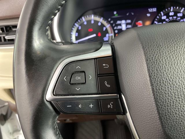 Used 2021 Toyota Highlander XLE image 17