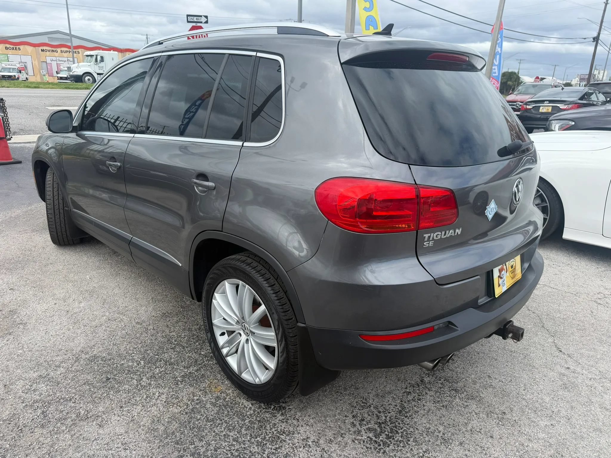 Used 2016 Volkswagen Tiguan SE FWD image 6