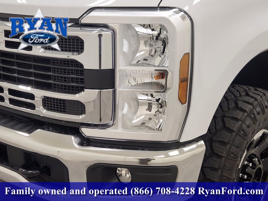 New 2026 Ford F250 XLT w/ Tremor Off-Road Package image 6