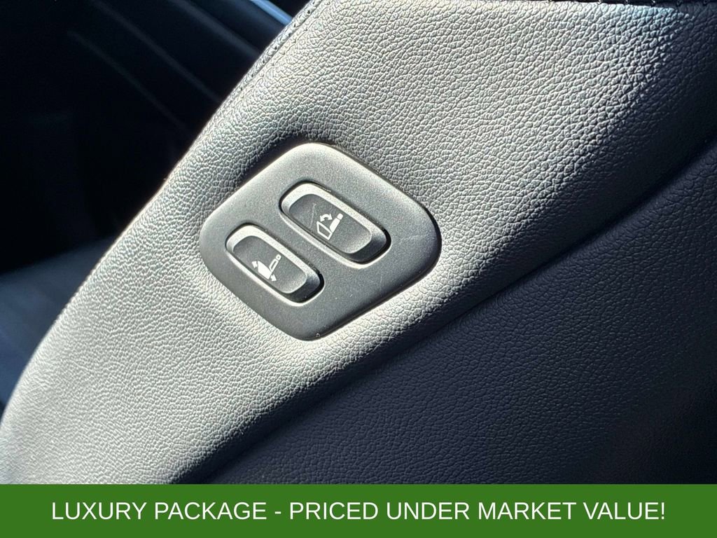 Used 2023 Genesis GV80 2.5T w/ Prestige Package AWD/4WD image 18
