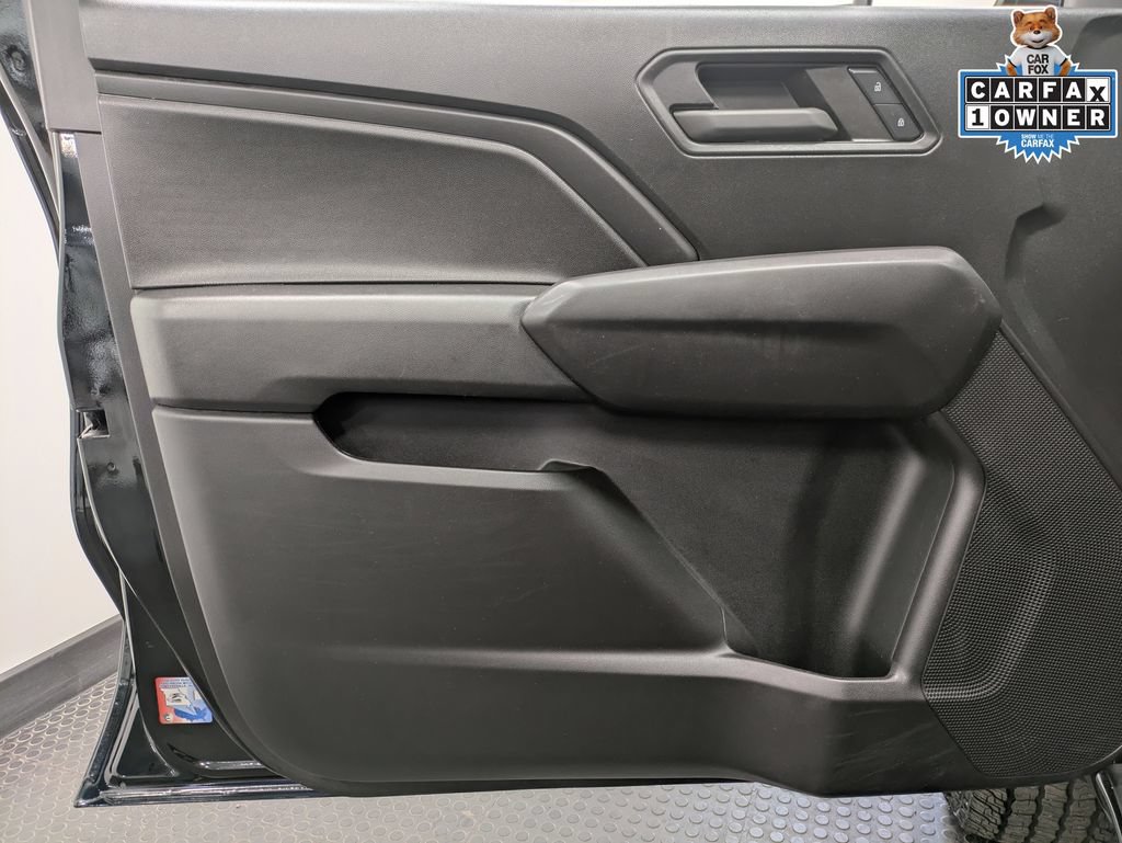 Used 2024 Chevrolet Colorado Trail Boss w/ Advanced Trailering Package AWD/4WD image 8