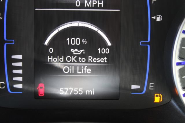Used 2024 Chrysler Voyager LX FWD image 19