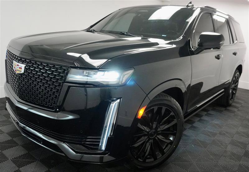 Used 2021 Cadillac Escalade Premium Luxury w/ Driver Assist Tech Package image 77