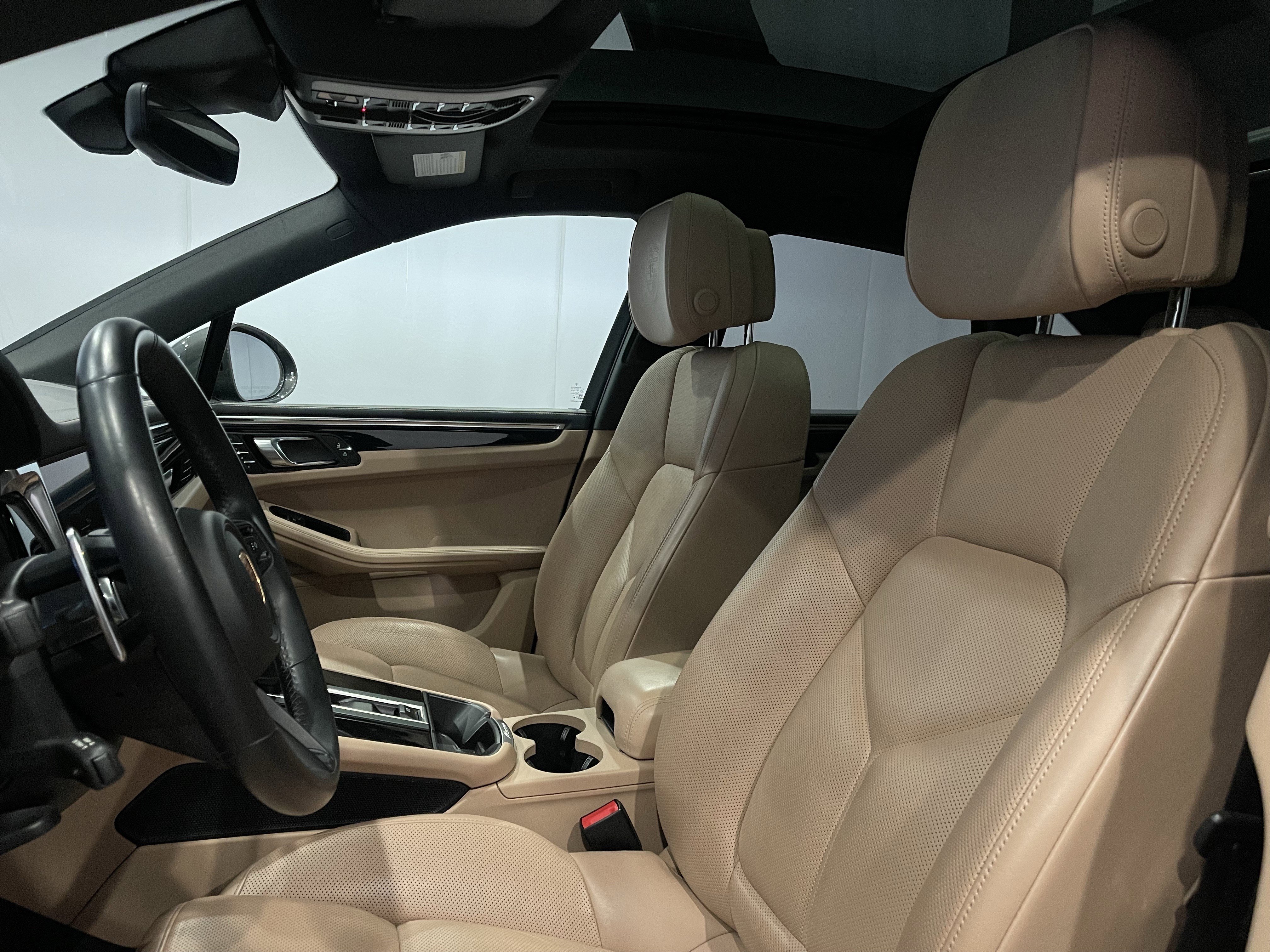 Used 2024 Porsche Macan image 15