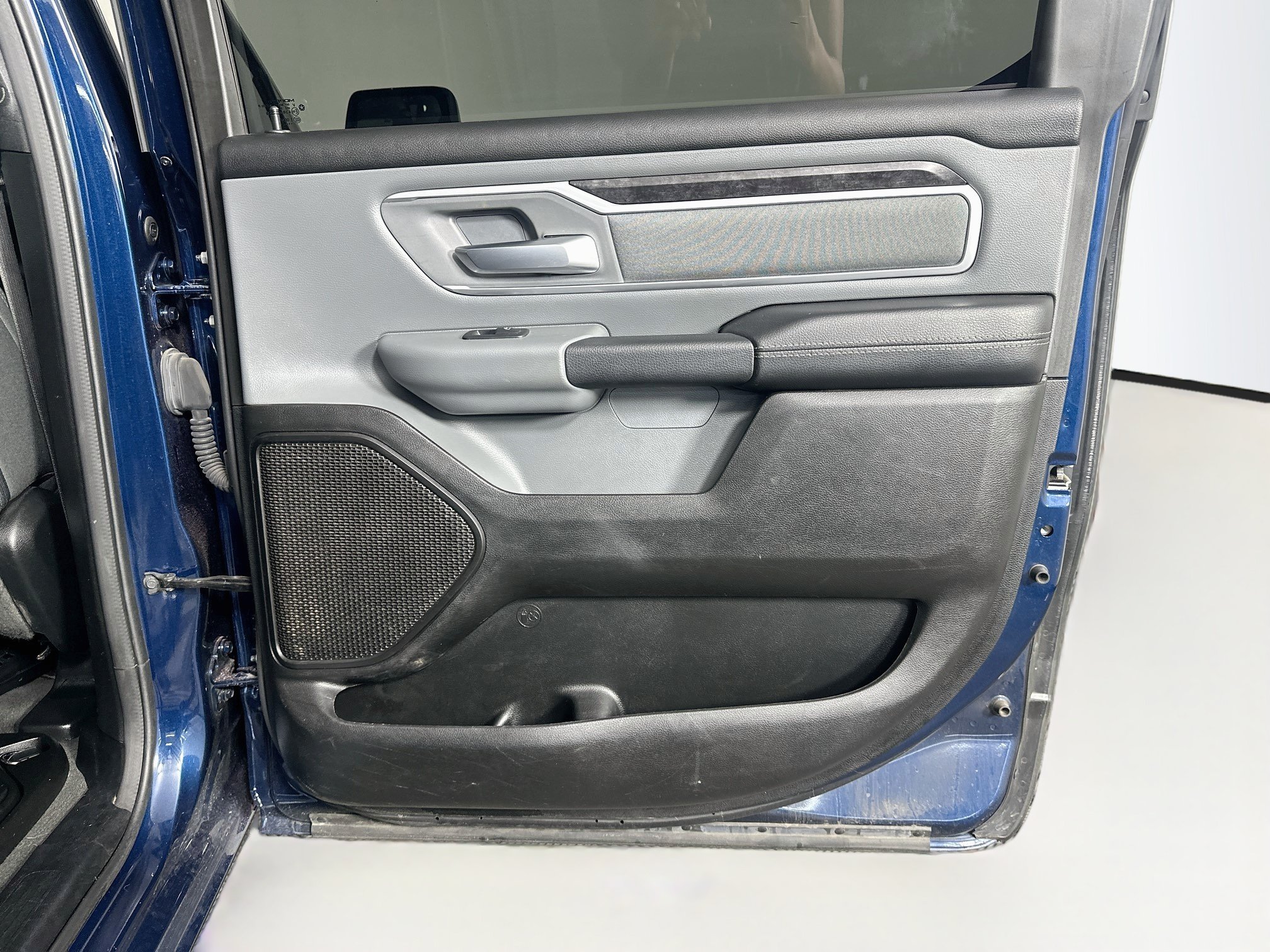Used 2023 RAM 1500 Big Horn RWD image 29