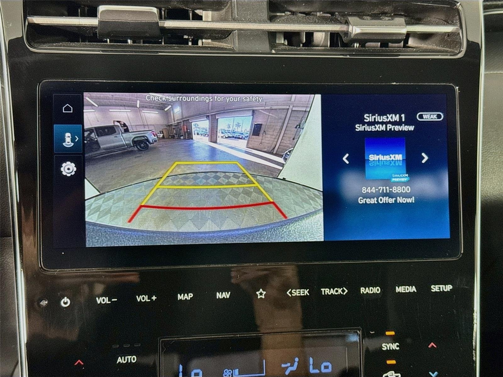 Certified 2024 Hyundai Santa Cruz SEL w/ Activity Package FWD image 17