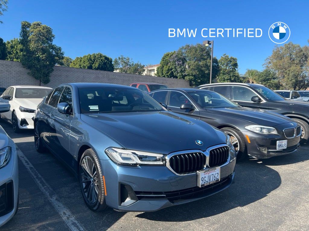 Certified 2023 BMW 540i w/ Premium Package RWD image 1
