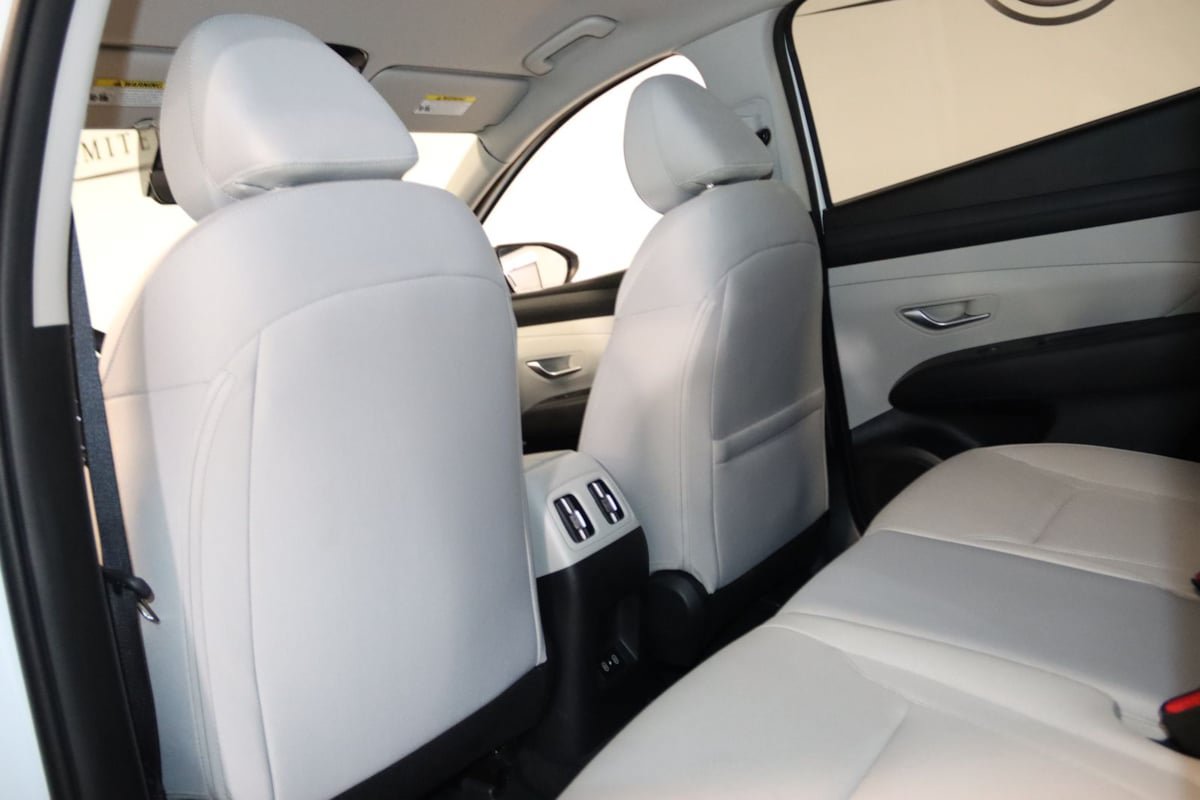 Used 2026 Hyundai Tucson SEL Plus AWD/4WD image 56