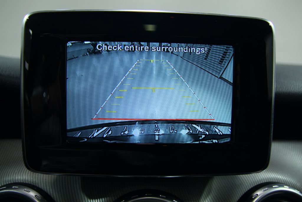 Used 2015 Mercedes-Benz GLA 250 4MATIC image 12