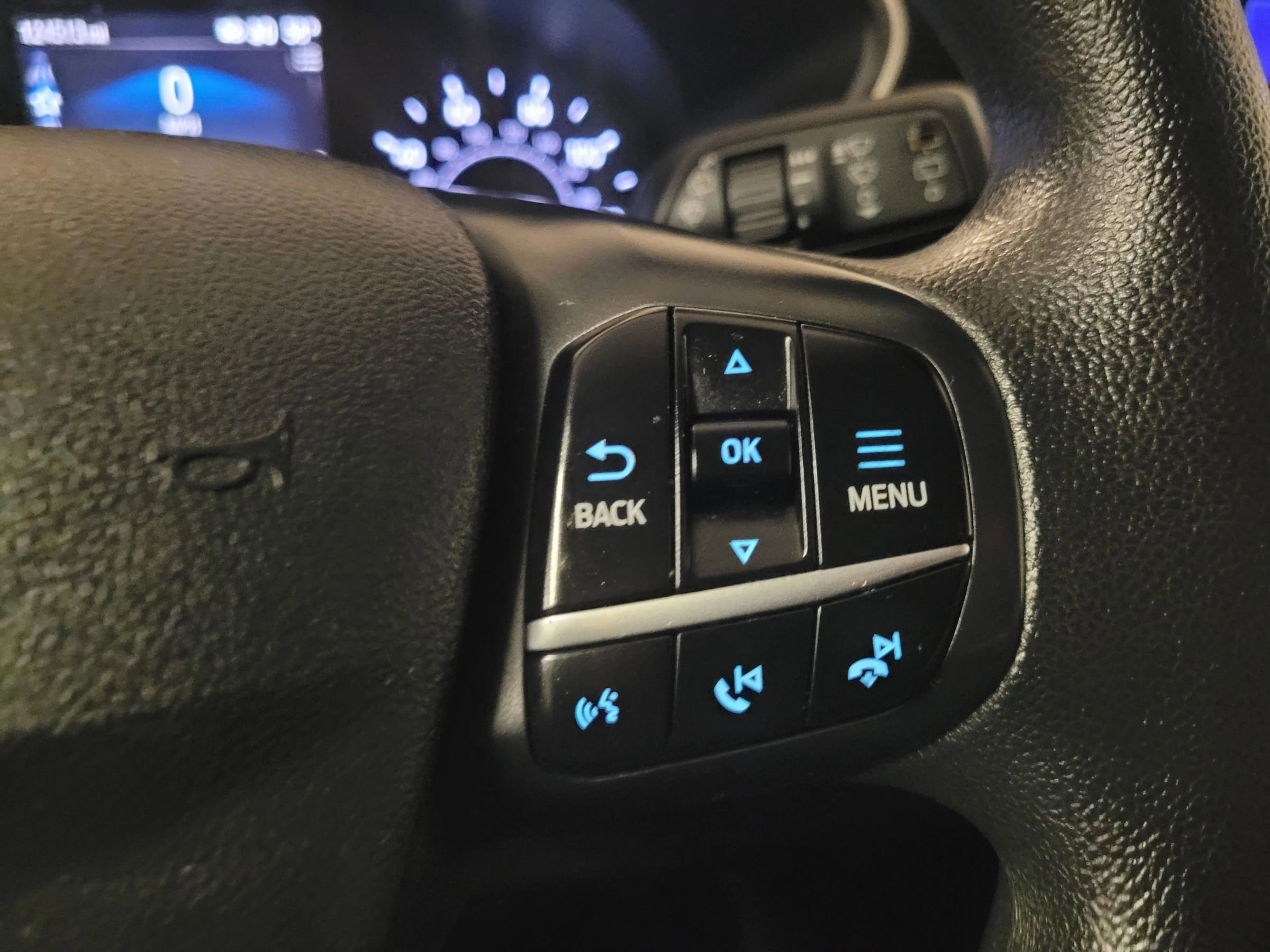 Used 2021 Ford Escape SE FWD image 19