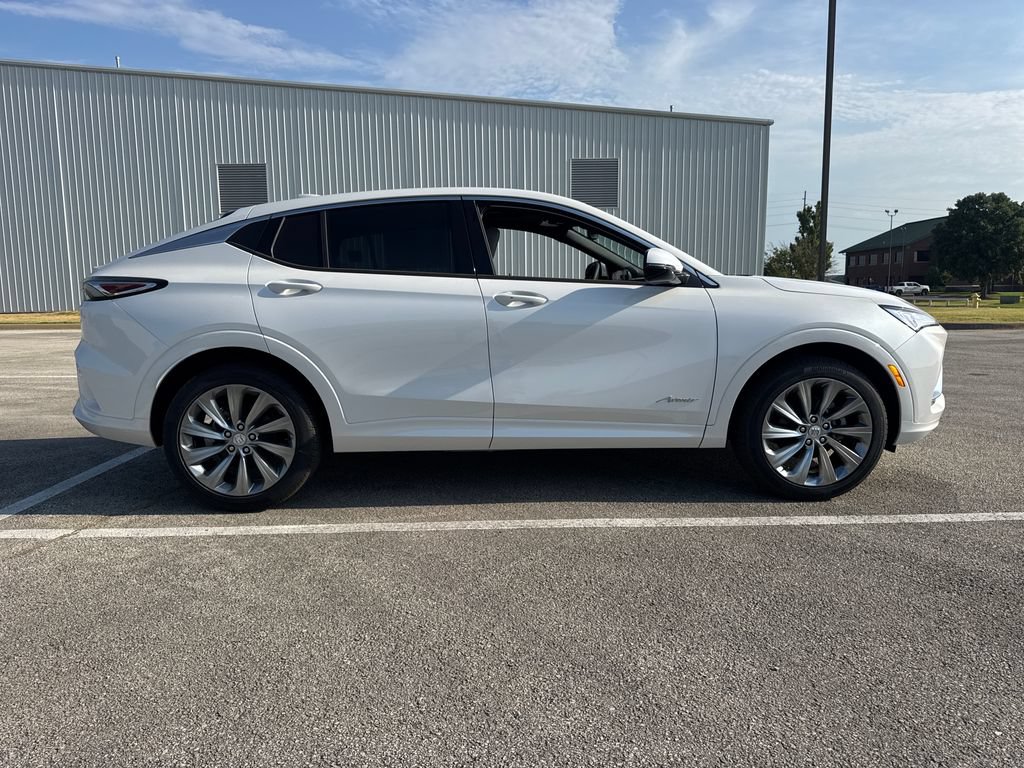 New 2026 Buick Envista Sport Touring FWD image 8