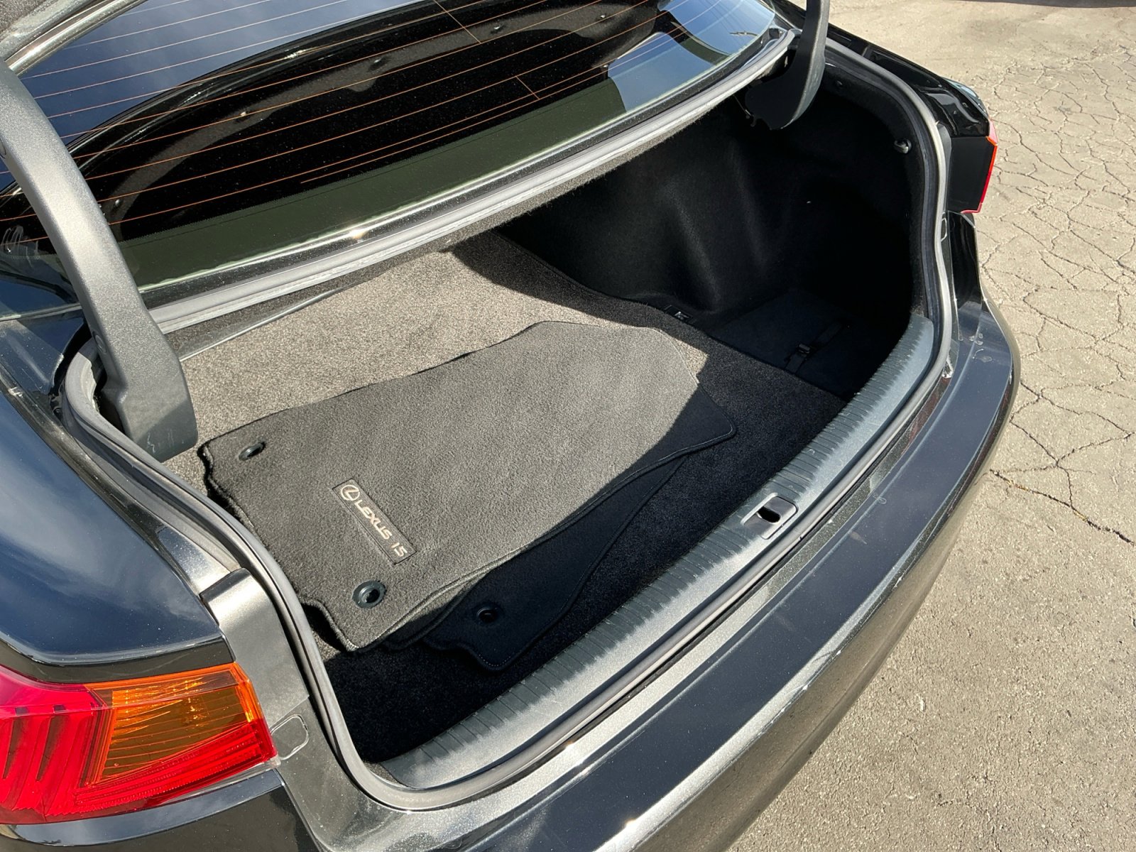 Used 2017 Lexus IS 200t RWD image 25