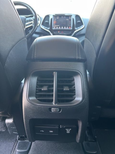 Used 2020 Jeep Cherokee Limited AWD/4WD image 54