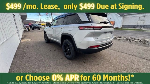 New 2025 Jeep Grand Cherokee Altitude image 9