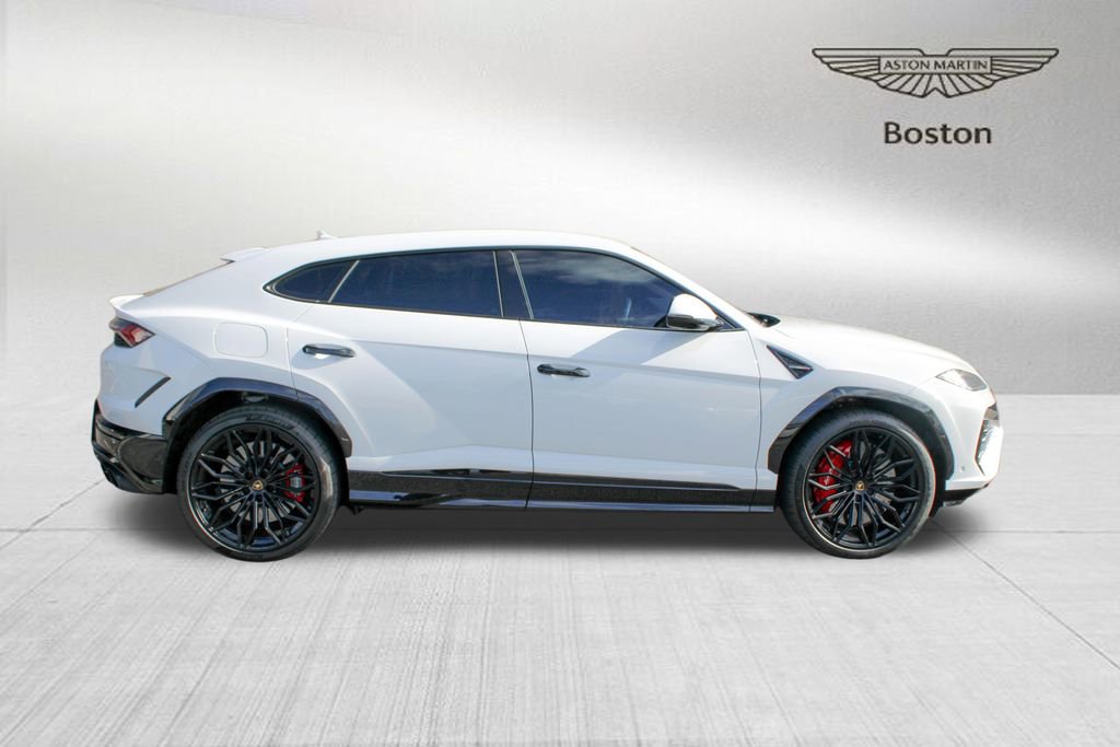 Used 2025 Lamborghini Urus SE image 4