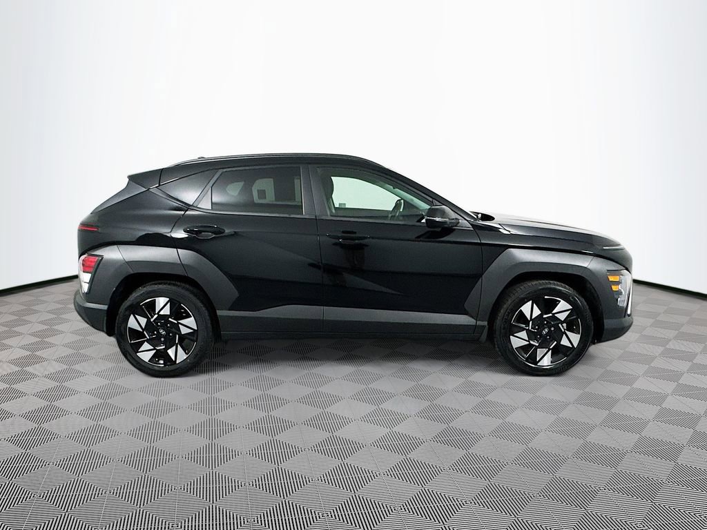 Certified 2025 Hyundai Kona SEL image 4