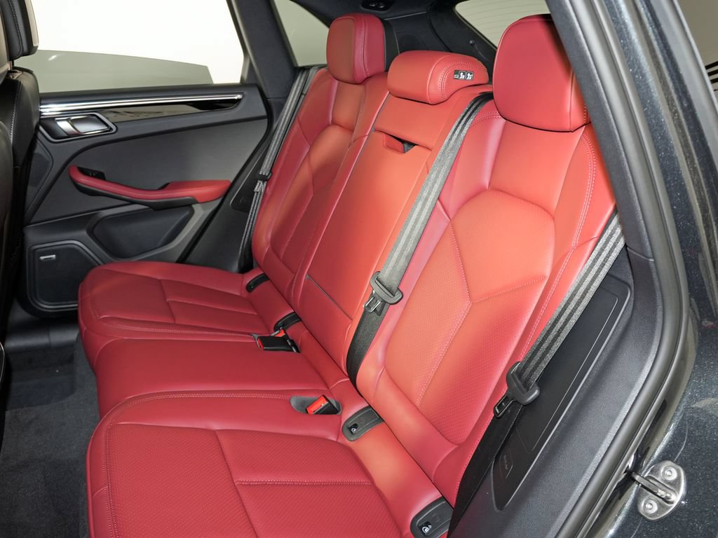 New 2026 Porsche Macan S AWD/4WD image 33