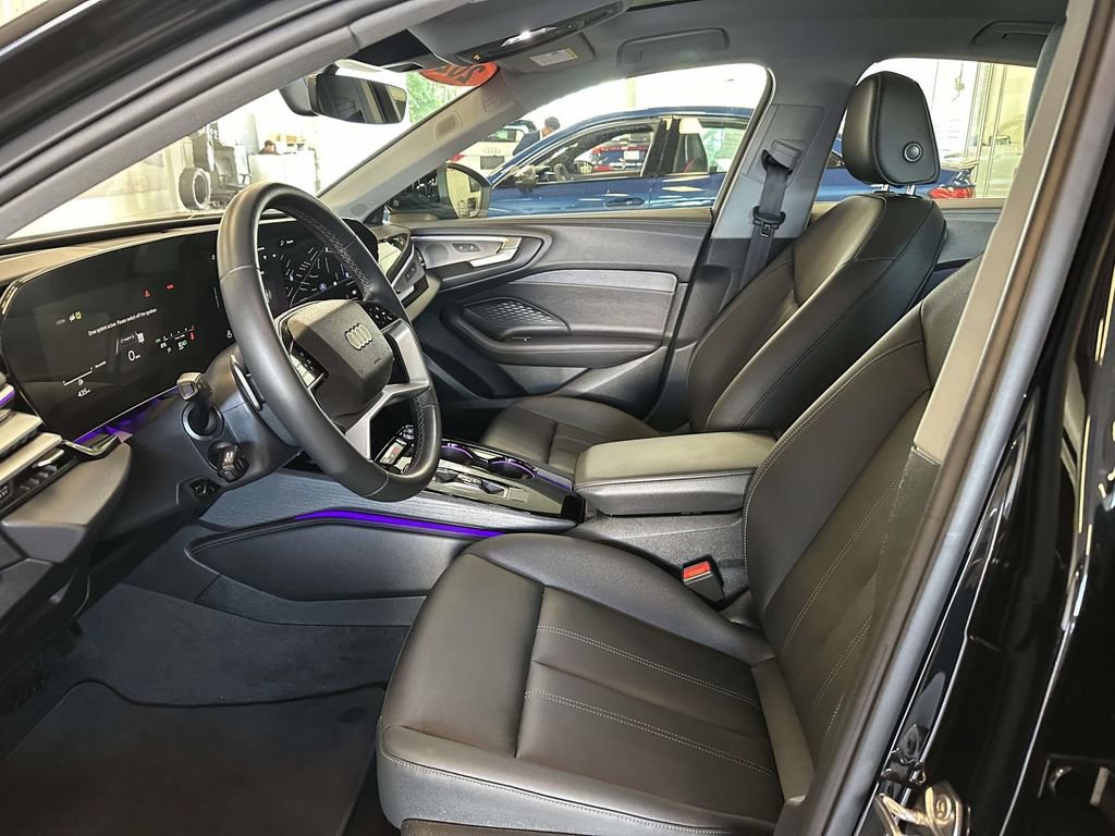 Used 2025 Audi A5 2.0T Premium Plus w/ Premium Plus AWD/4WD image 19