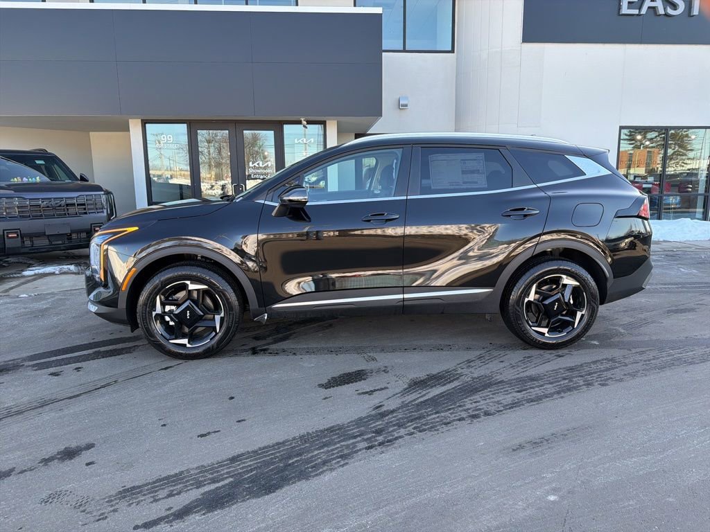 New 2026 Kia Sportage EX image 2