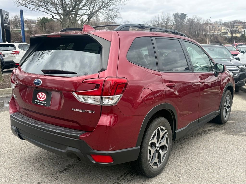 Used 2019 Subaru Forester Premium image 6