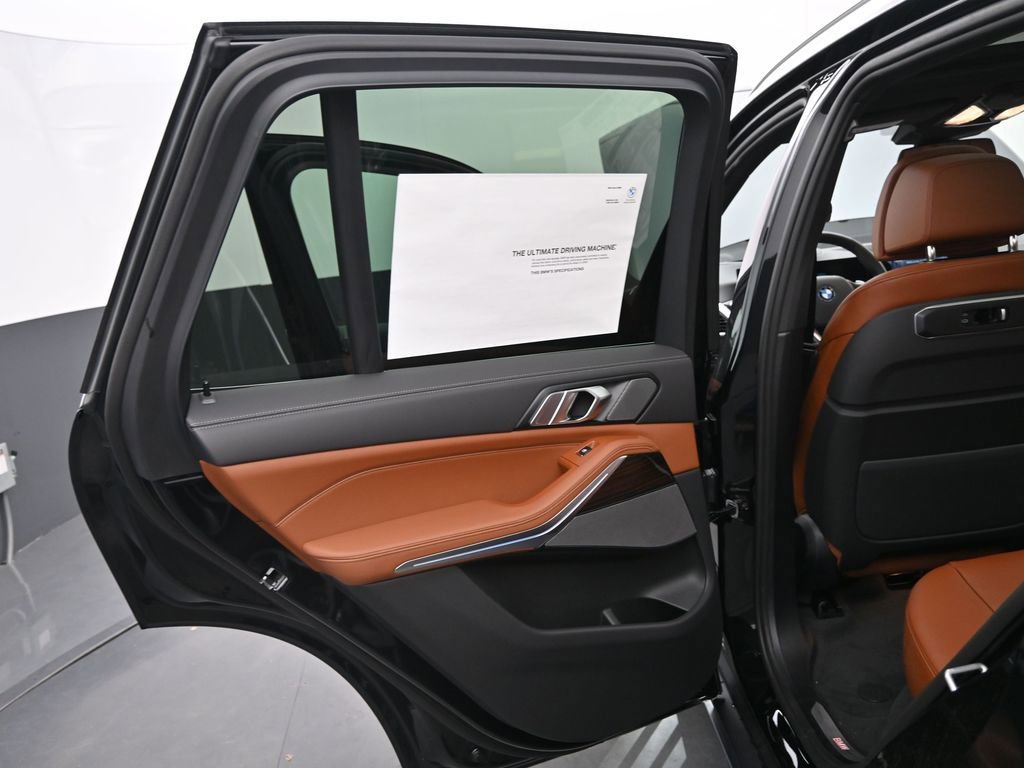 New 2026 BMW X5 xDrive50e w/ Premium Package AWD/4WD image 34