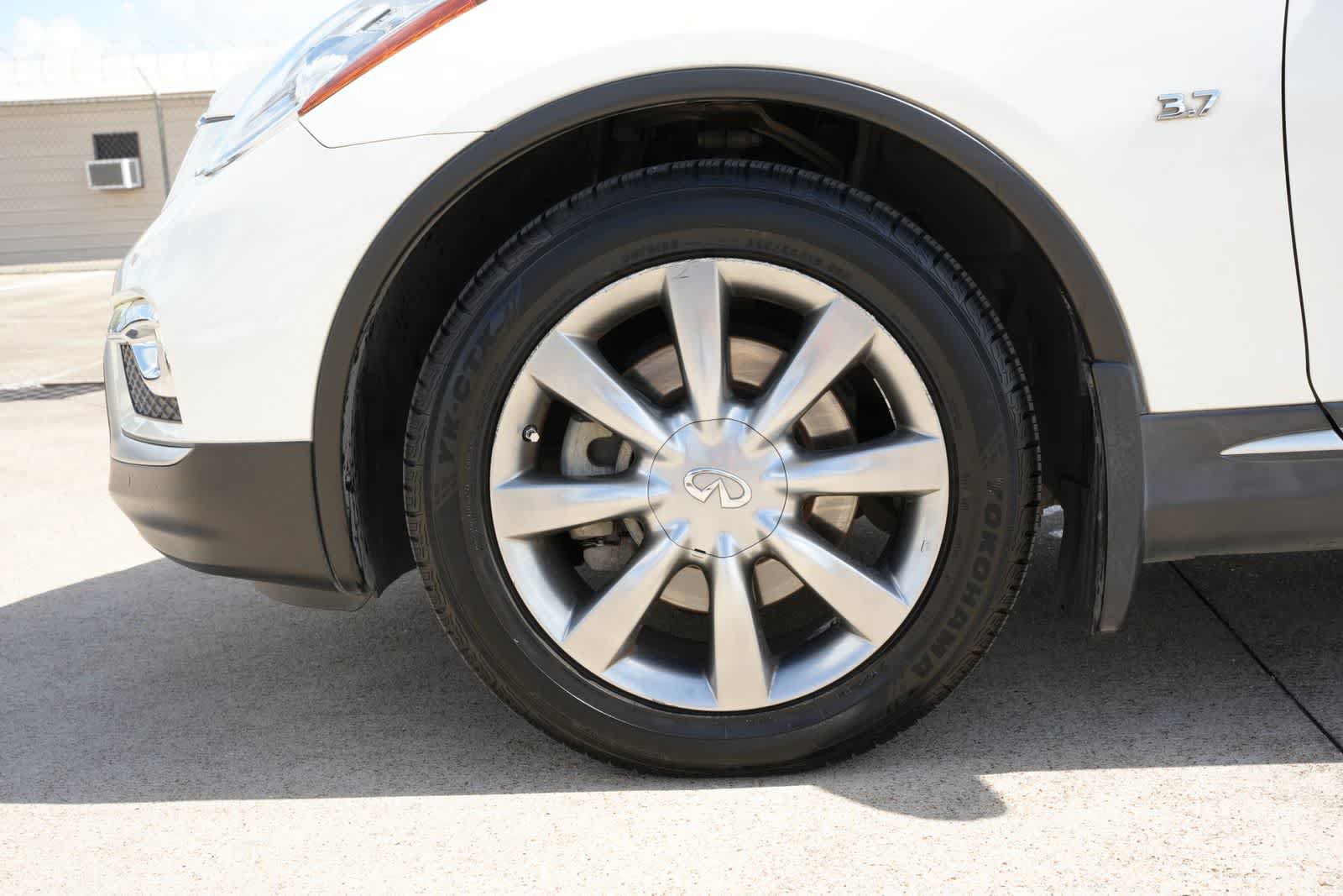 Used 2016 INFINITI QX50 2WD w/ Premium Plus Package image 25