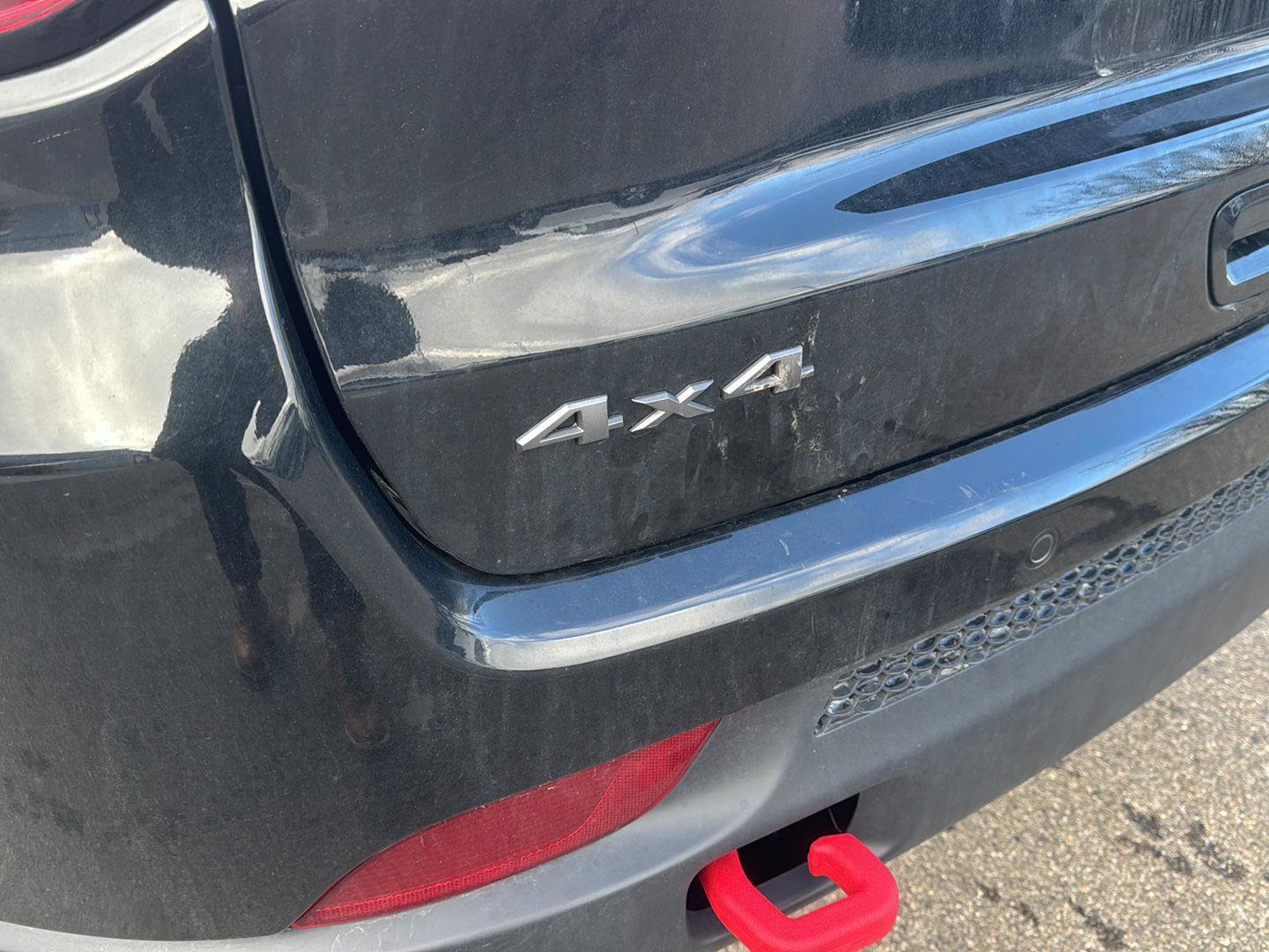 Used 2025 Jeep Compass Trailhawk image 4