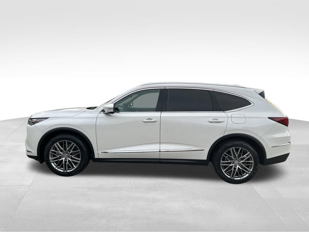 Used 2023 Acura MDX SH-AWD image 2