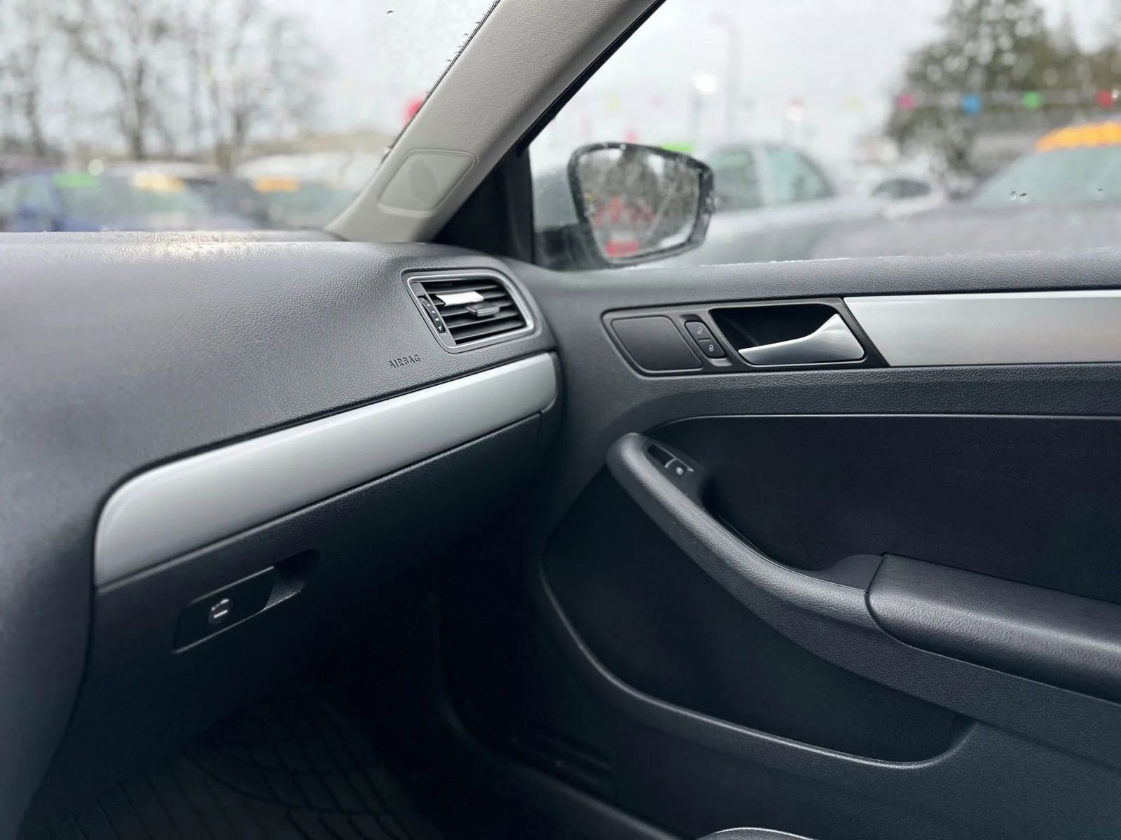 Used 2014 Volkswagen Jetta SE image 14