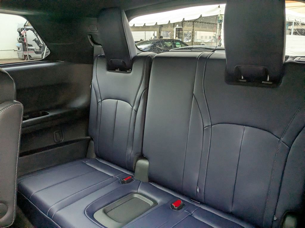 New 2026 INFINITI QX60 Sport image 27