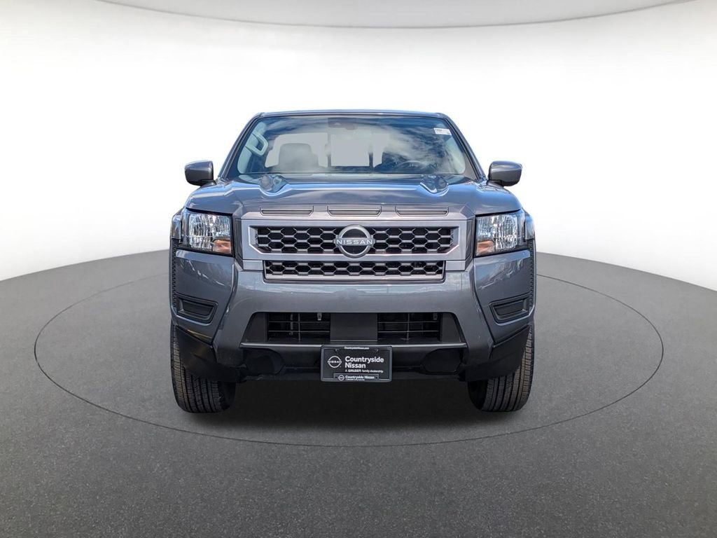 Used 2025 Nissan Frontier SV image 2