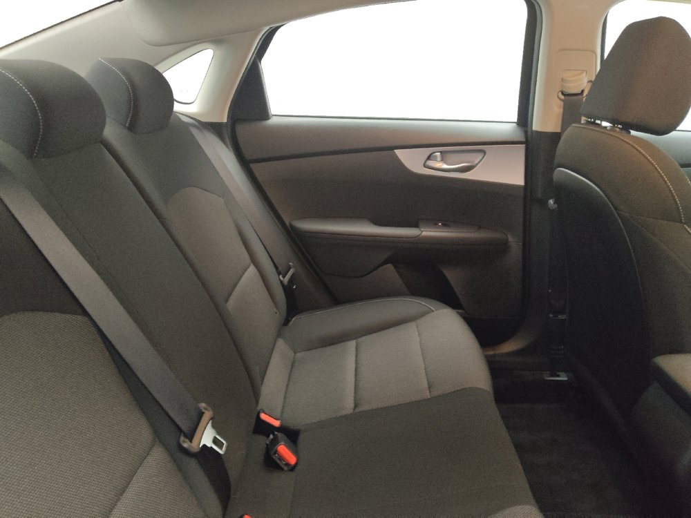 Used 2023 Kia Forte LXS image 19